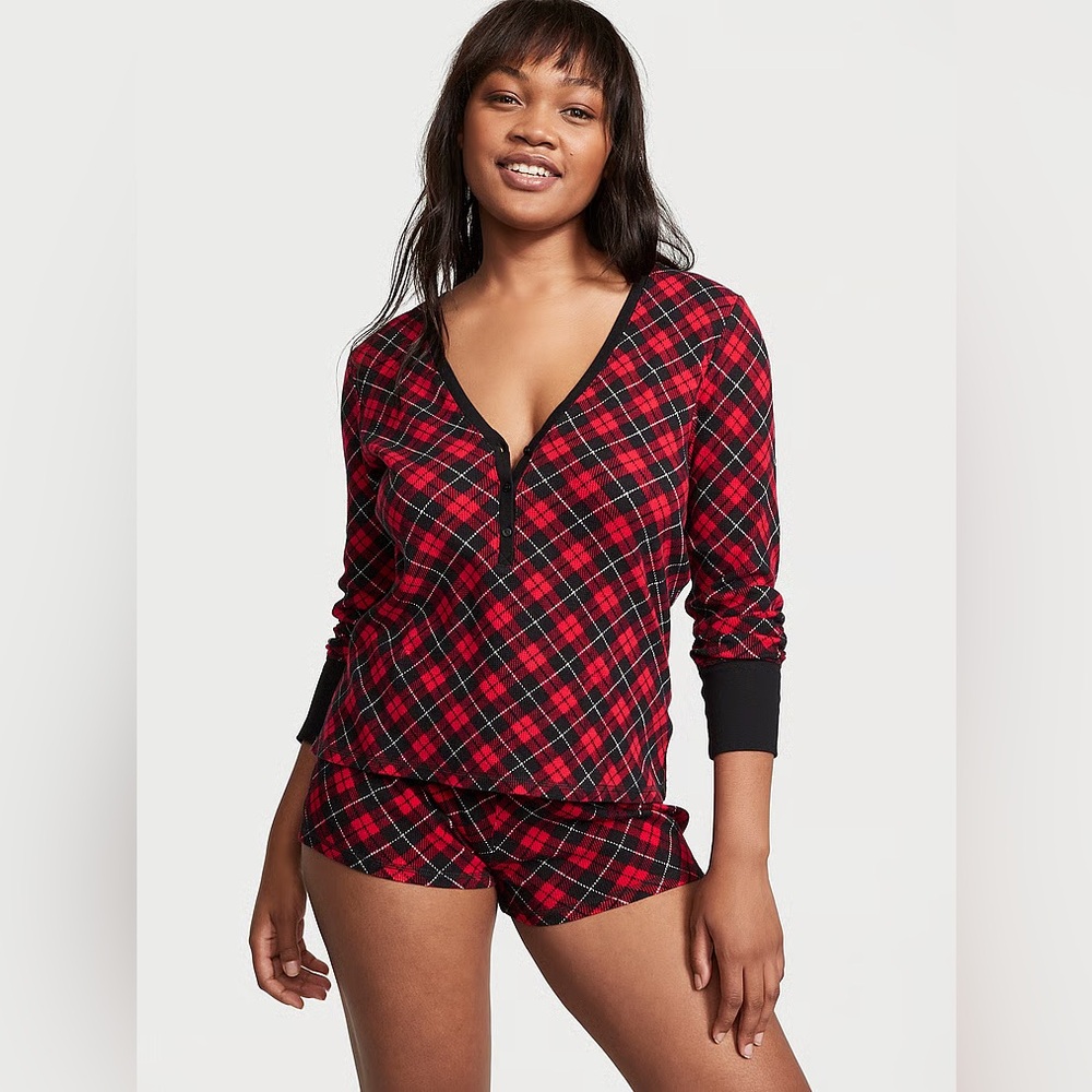 VS Thermal Henley PJ Set NEVER WORN